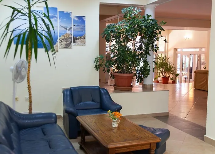 Adis 3* Golden Sands