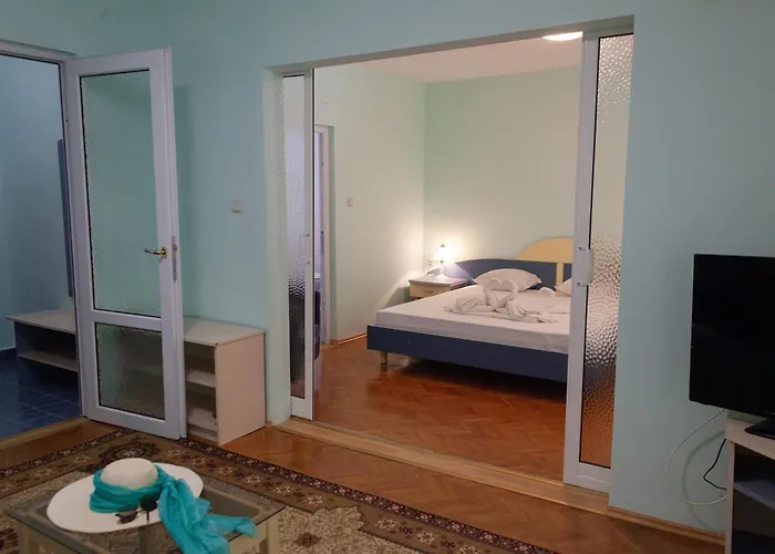 Adis 호텔 골든샌드